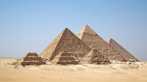 Egyptský pyramidový komplex v Gíze